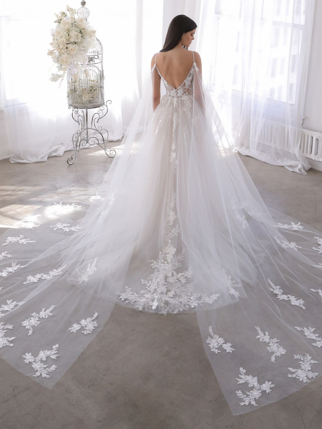 Olessa Bridal Dress Inspirated By Blue By Enzoani 2022 of Enzoani