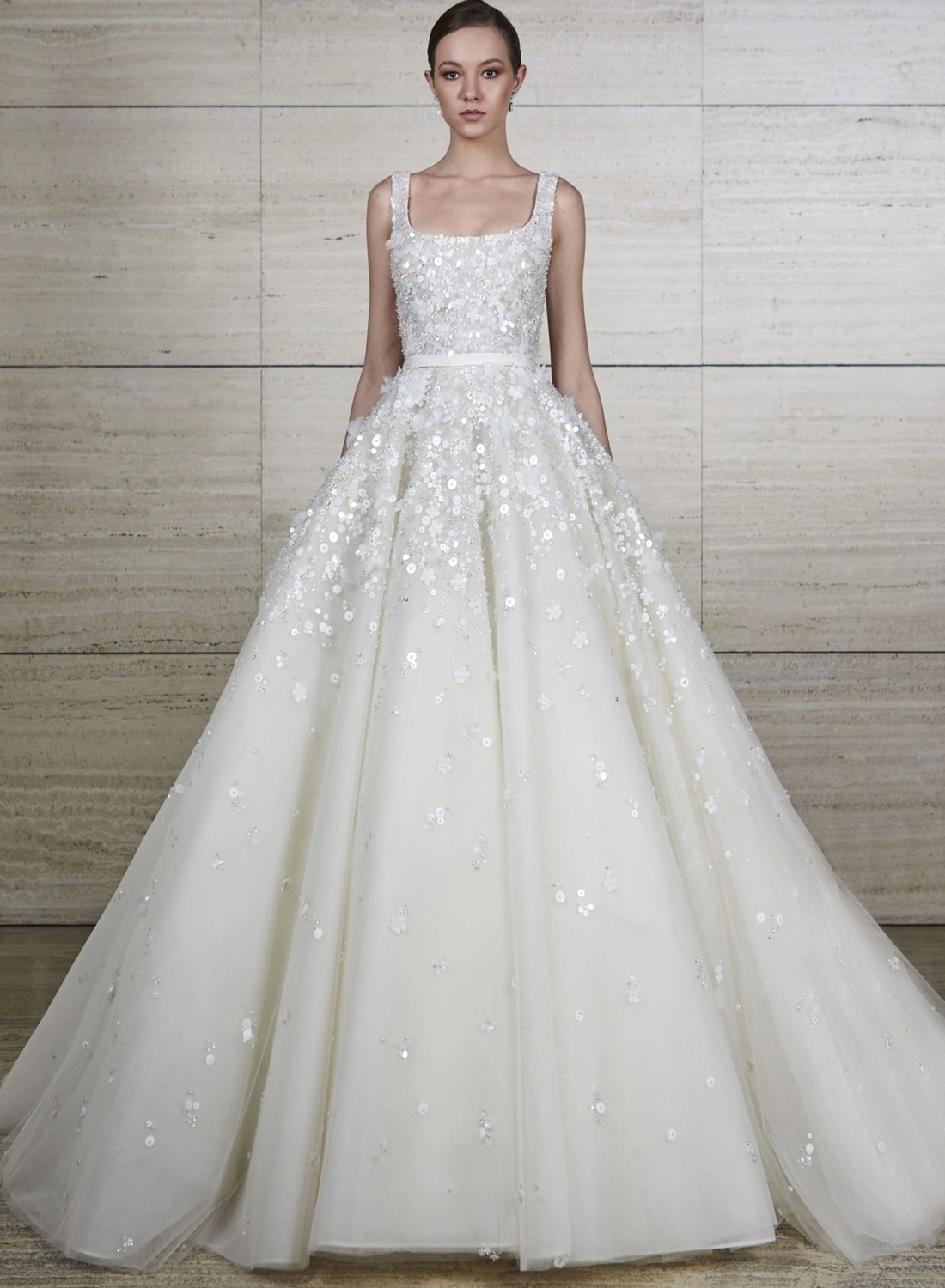 Look 4 BRIDAL SPRING 2022 ELIE SAAB INSPIRATED